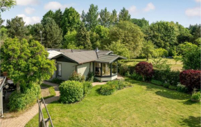 Beautiful Home In Faxe With Kitchen, Fakse